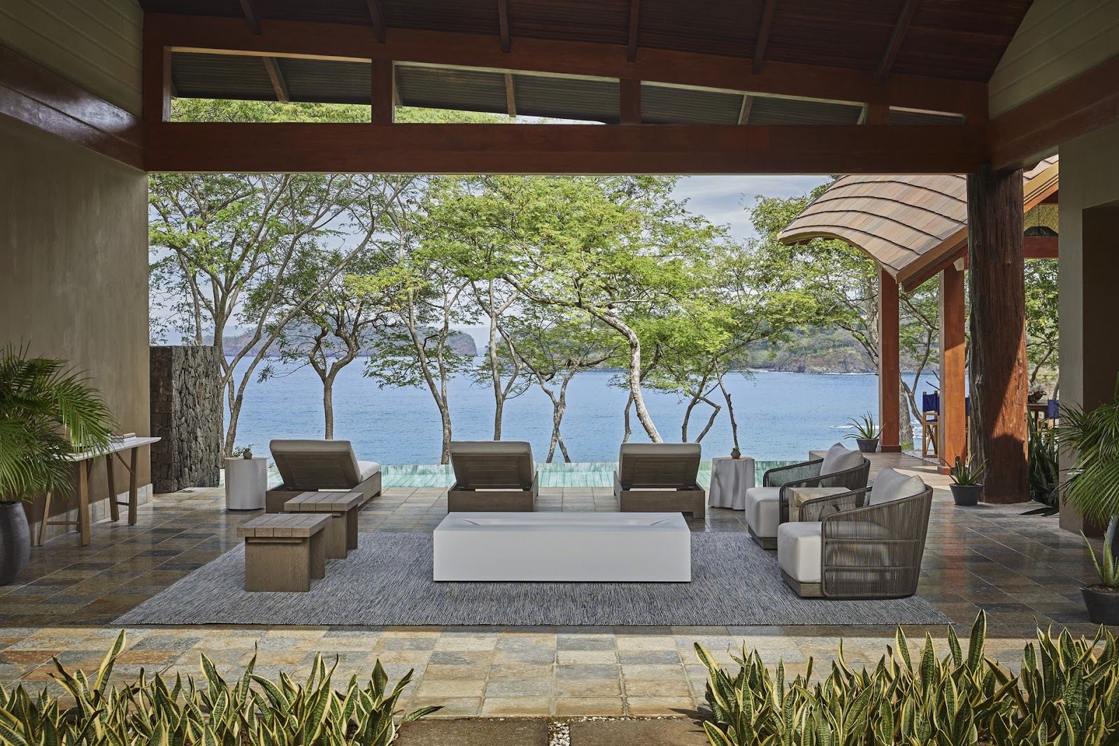 Four Seasons Peninsula Papagayo golf course above the Pacific, Guanacaste, Costa Rica