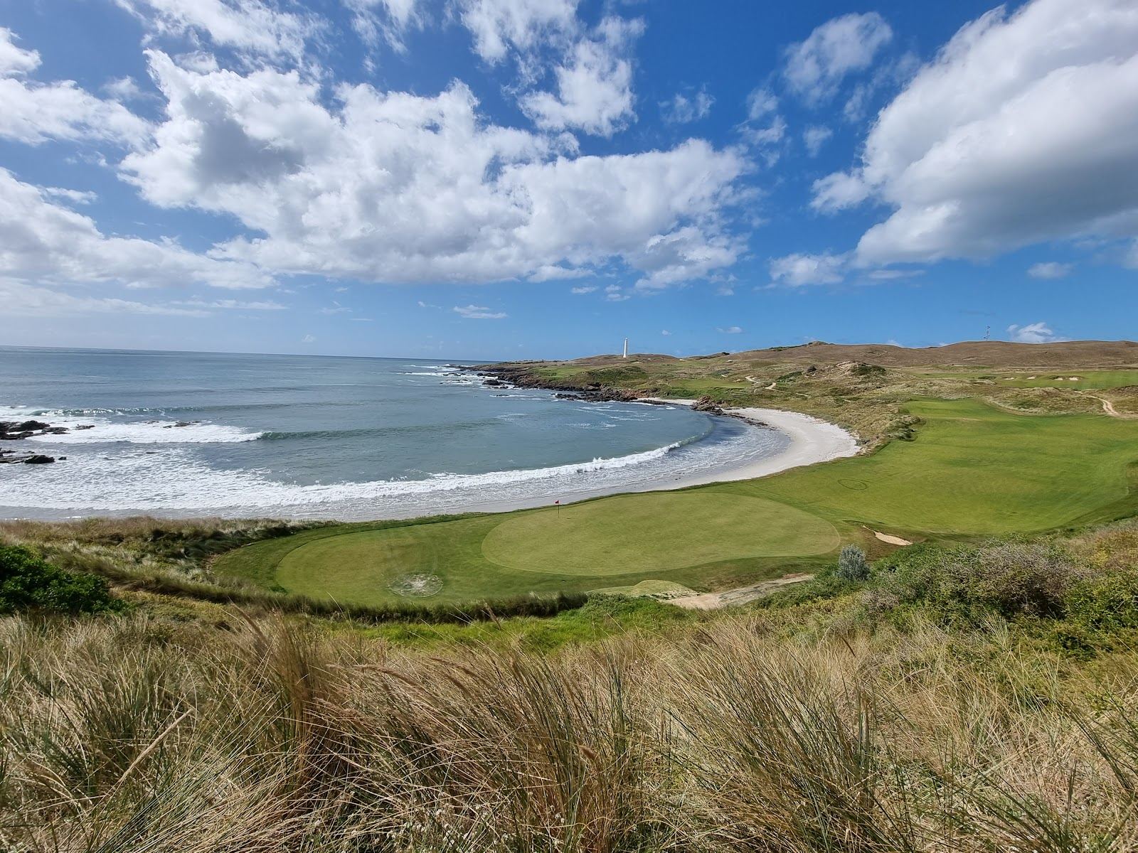 Ocean Dunes, links holes among rolling dunes on the wild western coast of King Island, Tasmania, Australia