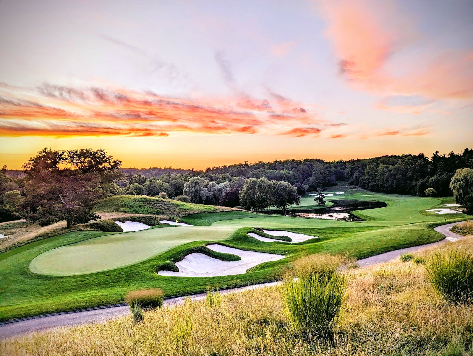 The National Golf Club of Canada fairway in the Humber River valley near Toronto, Ontario