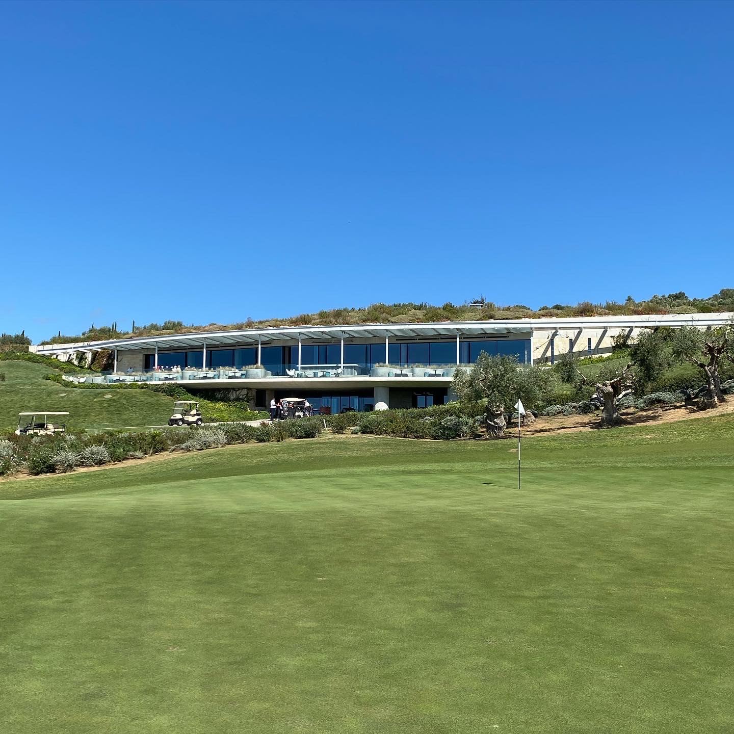 The Bay Course at Costa Navarino, fairway curving along the Bay of Navarino in Messinia, Greece