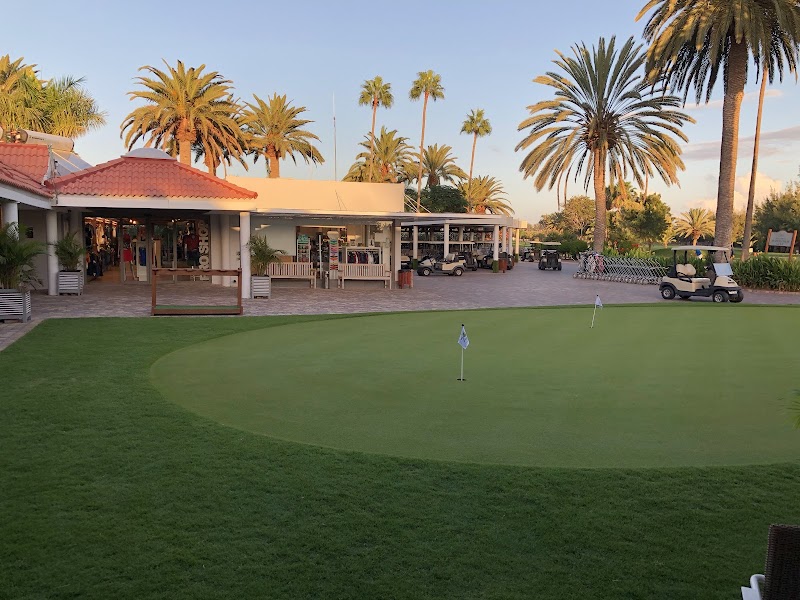 Maspalomas Golf, palm lined fairways beside the dunes of Maspalomas, Gran Canaria