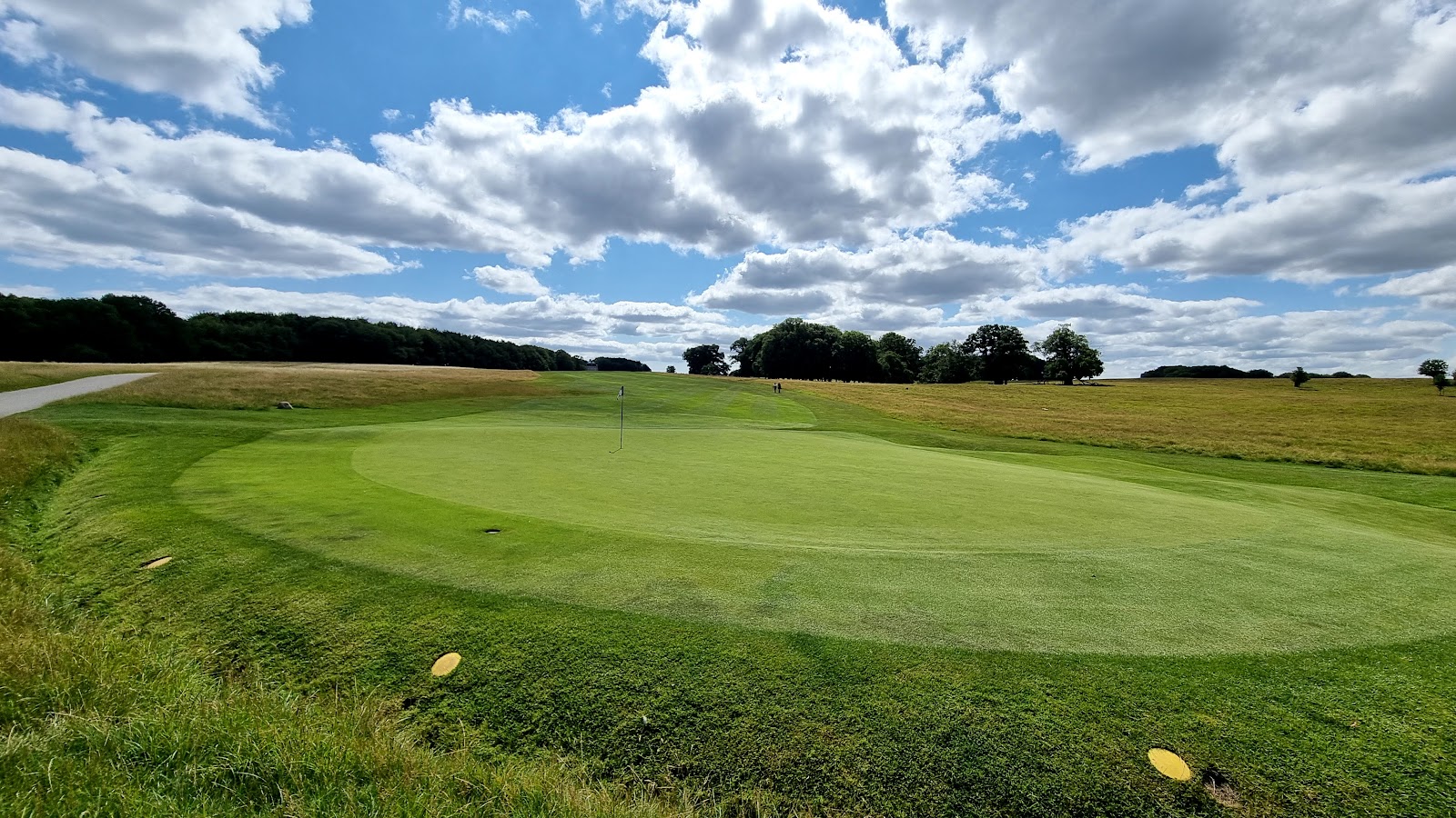 Royal Copenhagen Golf Club, fairways through the Dyrehaven deer park at Klampenborg near Copenhagen
