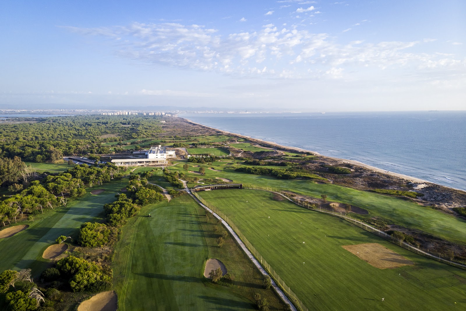 Campo de Golf El Saler, fairways running through dunes and pines between the Albufera and the Mediterranean south of Valencia