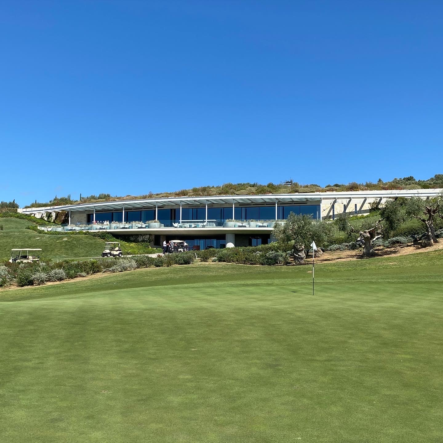 Seaside golf course at Costa Navarino in the Peloponnese, Greece, illustrating the best months to play golf in Greece